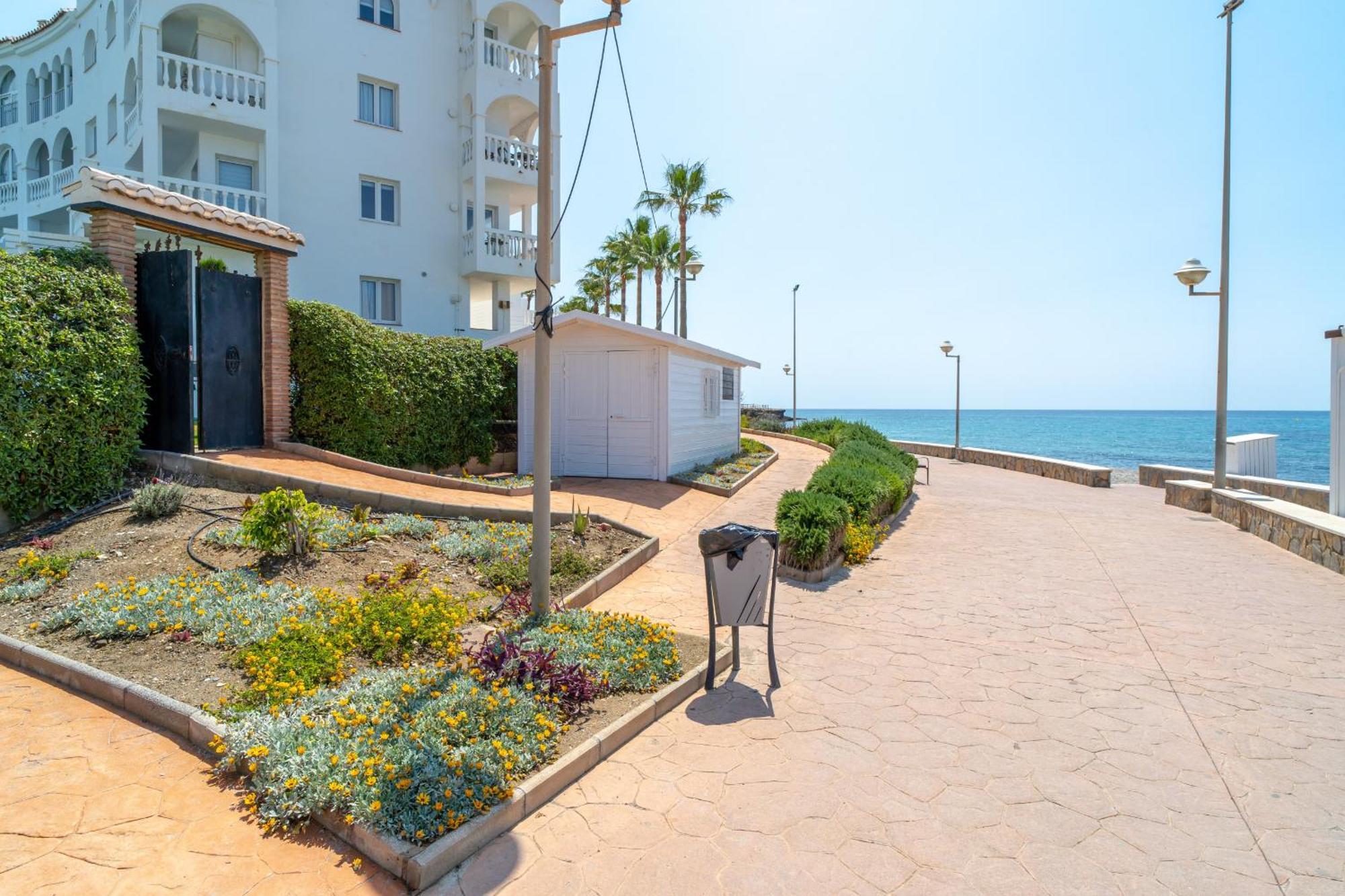 Stella Maris Beachfront 3a By Casasol Appartement Nerja